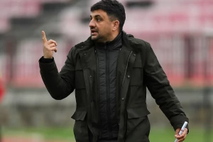 Mladost kao Notingem, u Lučane stigao četvrti trener ove sezone!